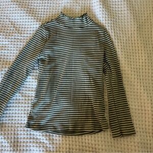 Bundle of long sleeve shirts for toddlers. Size 5T.